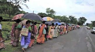 असम के चाय मजदूर संघर्ष की राह पर